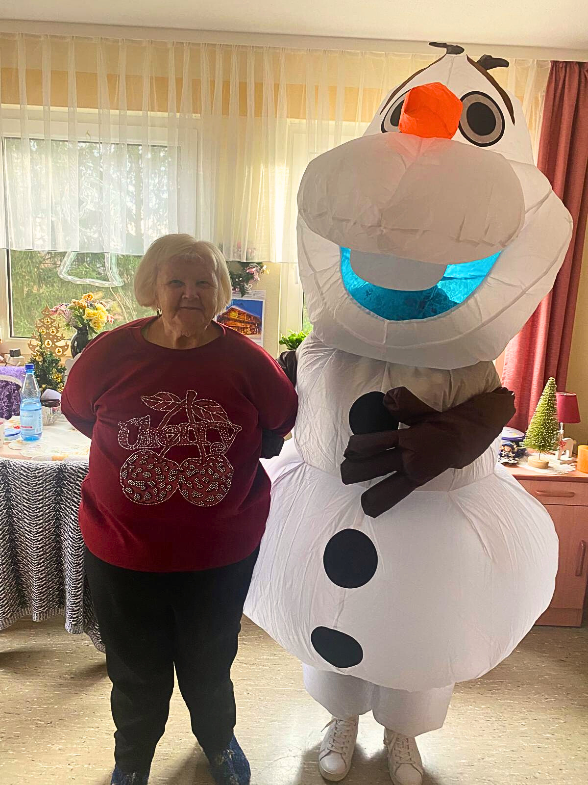 04eb25b7-69a0-4a77-94dc-a86dba85ba30