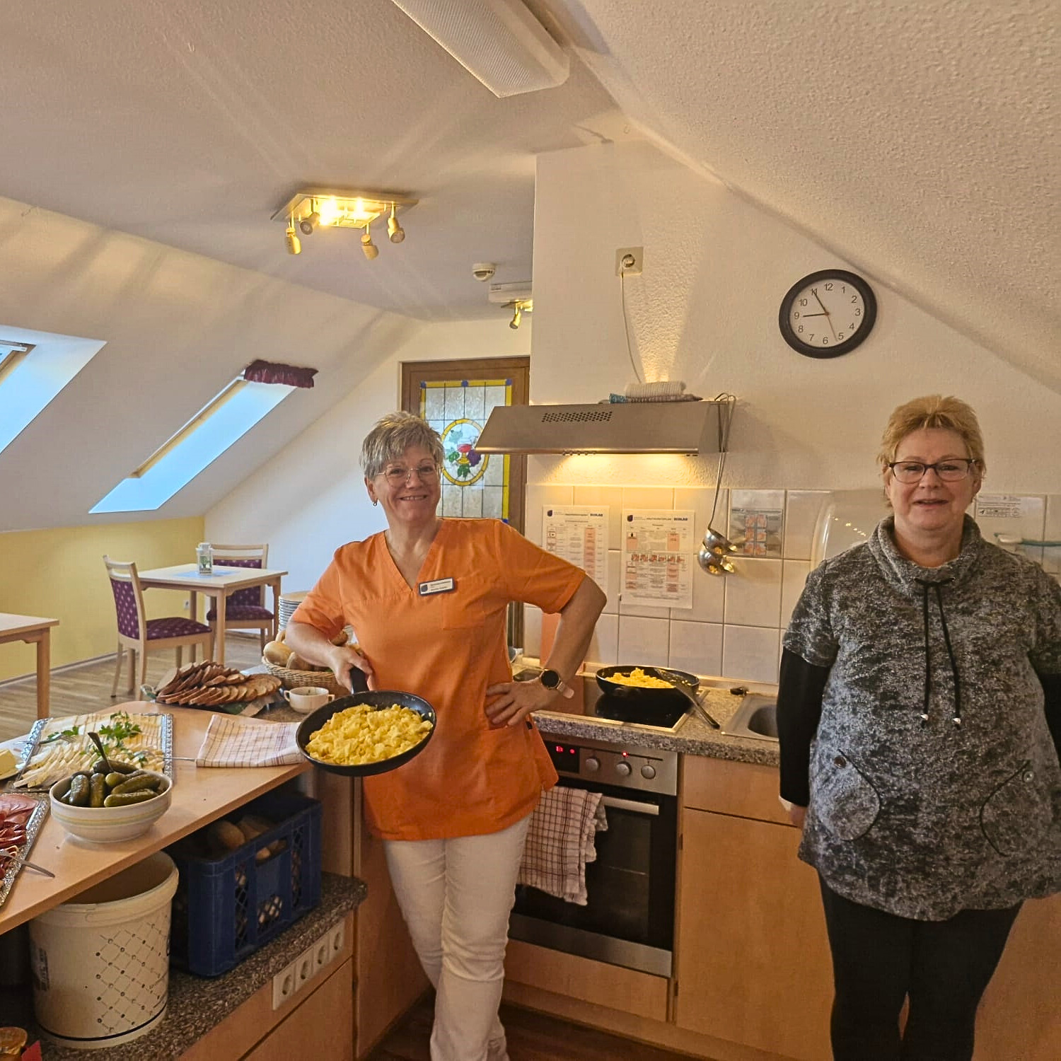 636975908_1553661936768581_6652145659458226974_n