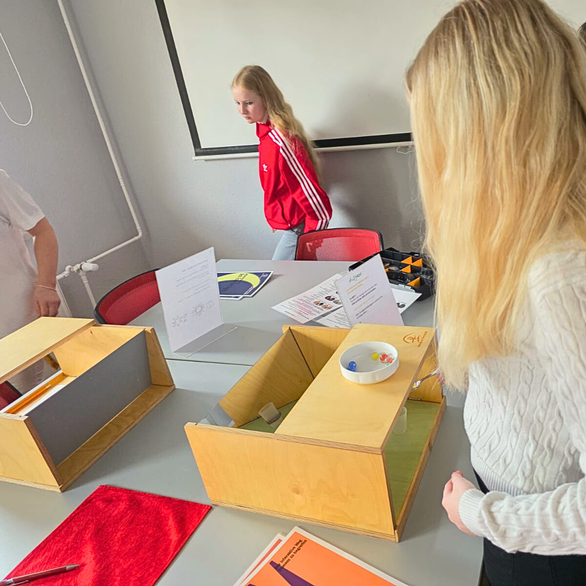 fceb6871-e624-4aab-871c-dba2a28d2e75